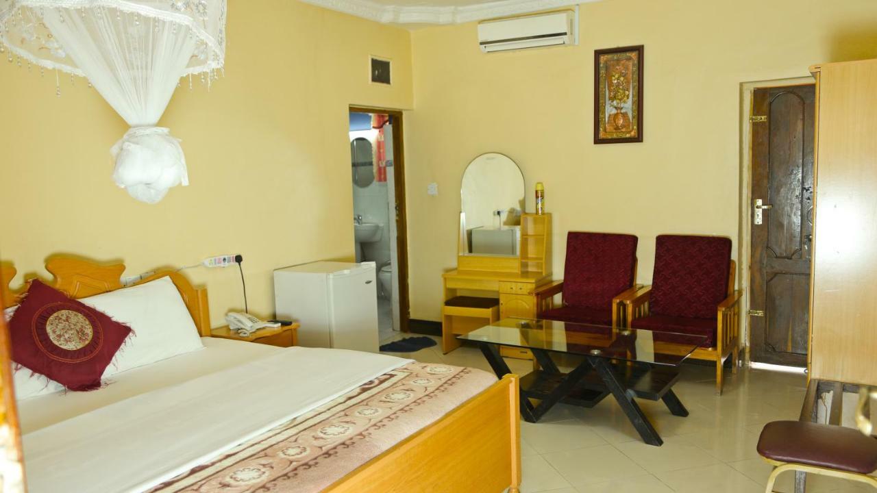 Mbeya Hotel Extérieur photo